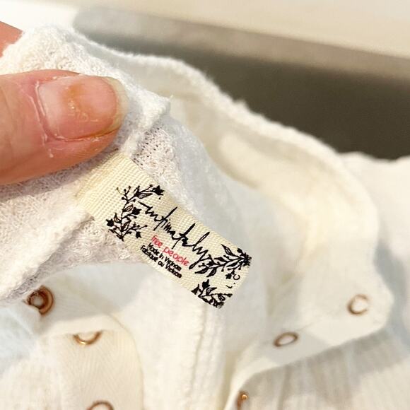 Free People One Of The Girls Long Sleeve Waffle Henley Top White Large - Picture 3 of 6